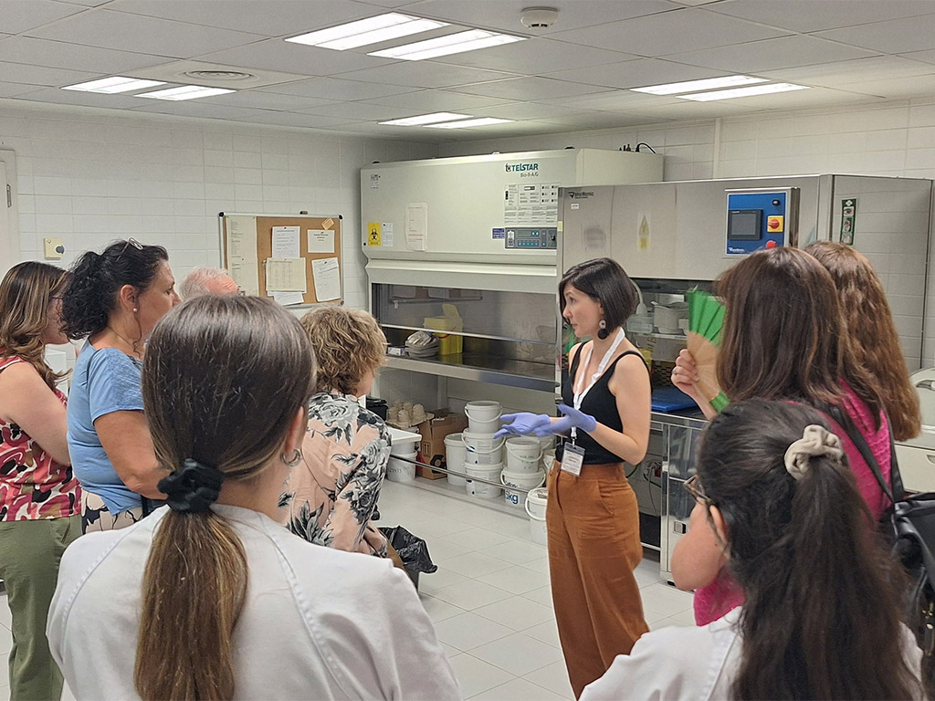 Éxito rotundo en la III Jornada de Puertas Abiertas del Banco de Tejidos CIEN